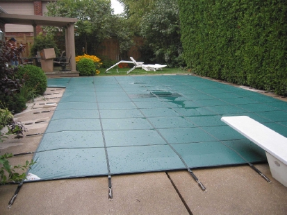 PoolTux King 16' x 38' Safety Pool Cover | Green Solid | No Step | CSPTGSL16380