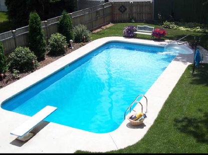 16x32 fiberglass pool